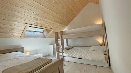 Holiday in mountain resort 5 room triplex chalet 10 people - Chalet Le Riou - Puy-Saint-Vincent - Accommodation