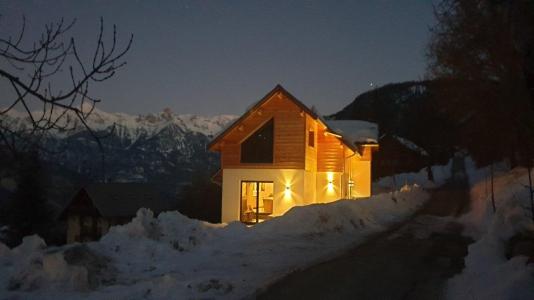 Vacanze in montagna Chalet su 3 piani 5 stanze per 10 persone - Chalet Le Riou - Puy-Saint-Vincent