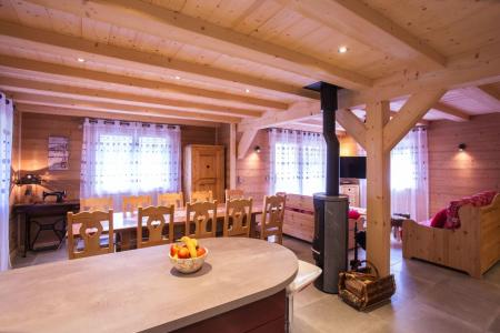 Holiday in mountain resort 4 room chalet 10 people - Chalet Le Savoyard - Châtel - Accommodation