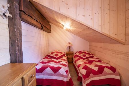 Urlaub in den Bergen 3-Zimmer-Appartment für 7 Personen (1) - Chalet le Vieux Four - Châtel - Mansardenzimmer