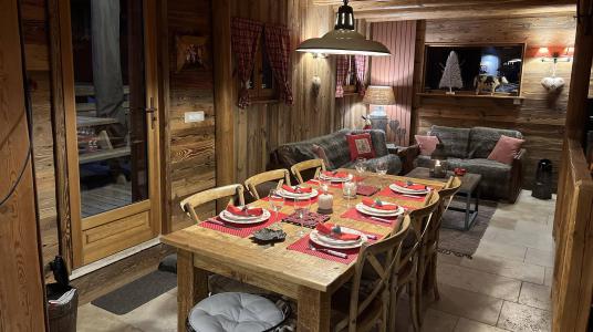 Vacances en montagne Chalet les Alpages - Les 2 Alpes - Salle à manger
