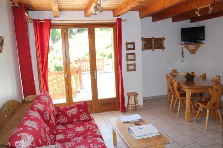Holiday in mountain resort 4 room apartment 6 people (PRIMEVER) - Chalet les Ancolies - Valloire
