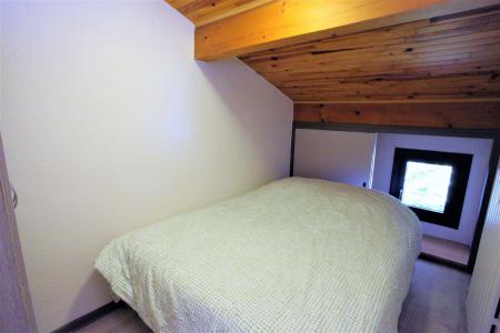Urlaub in den Bergen 3-Zimmer-Appartment für 6 Personen - Chalet les Embrunes - La Toussuire - Schlafzimmer