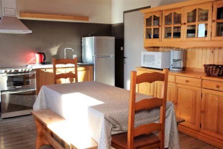 Vakantie in de bergen Appartement 3 kamers 6 personen - Chalet les Embrunes - La Toussuire - Tafel
