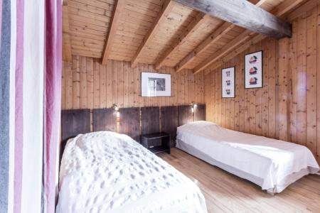Vacanze in montagna Chalet su 2 piani 5 stanze per 10 persone - Chalet Les Girs - La Clusaz - Camera