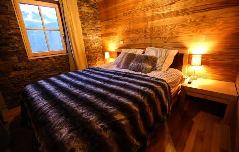 Holiday in mountain resort Chalet Les Lions Blancs - Valloire - Bedroom