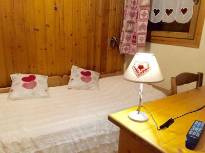 Holiday in mountain resort 3 room apartment 6 people (2) - Chalet les Lupins - Valloire - Bedroom