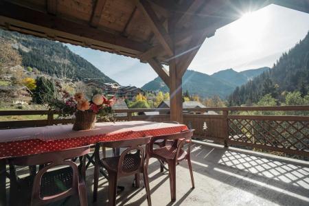 Vacances en montagne Chalet duplex 6 pièces 15 personnes - Chalet Les Noisetiers - Châtel - Terrasse