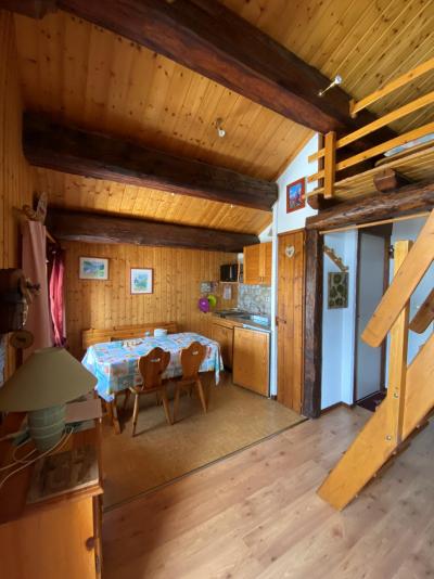 Vakantie in de bergen Appartement 2 kamers bergnis 6 personen (37) - Chalet les Solaret - Arêches-Beaufort - Woonkamer