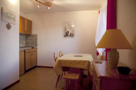 Holiday in mountain resort Studio sleeping corner 4 people (35) - Chalet les Solaret - Arêches-Beaufort - Kitchenette