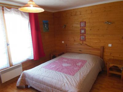 Holiday in mountain resort 6 room apartment 10 people (CH) - Chalet les Soldanelles - Champagny-en-Vanoise - Accommodation