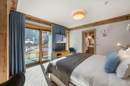 Holiday in mountain resort 7 room quadriplex chalet 12 people - Chalet les Sorbiers - Méribel - Bedroom