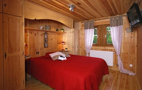 Vakantie in de bergen Chalet Leslie Alpen - Les 2 Alpes - Bed