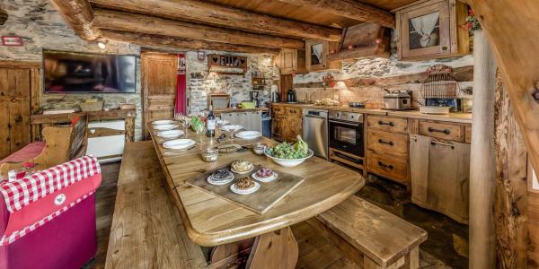 Holiday in mountain resort 6 room chalet 12 people (CH) - Chalet Lo Soli - Tignes