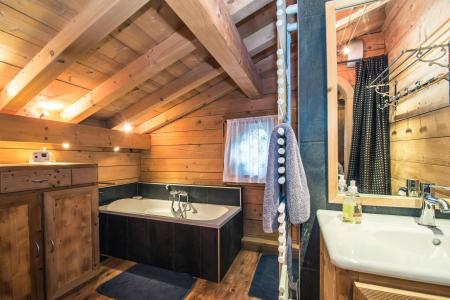 Holiday in mountain resort 6 room chalet 9 people - Chalet Macha - Chamonix