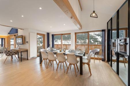 Holiday in mountain resort 7 room chalet 12 people - Chalet Manara - Méribel - Kitchen
