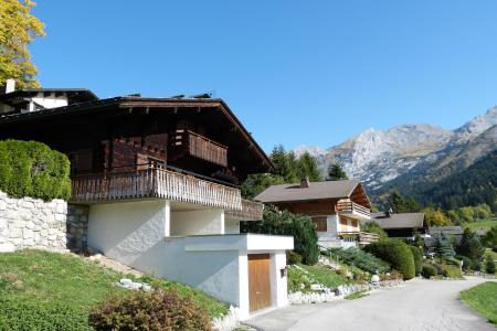 Holiday in mountain resort 5 room mezzanine chalet 8 people - Chalet Maq Ed Pavei - La Clusaz - Summer outside