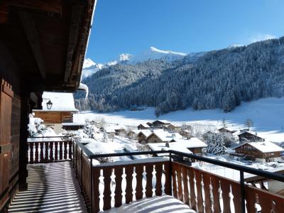 Vacanze in montagna Chalet Maq Ed Pavei - La Clusaz - Balcone