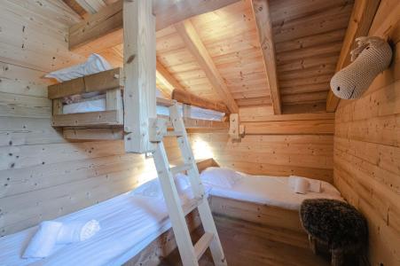 Holiday in mountain resort 6 room duplex chalet 11 people (Marius) - Chalet Marius - Chamonix - Bedroom