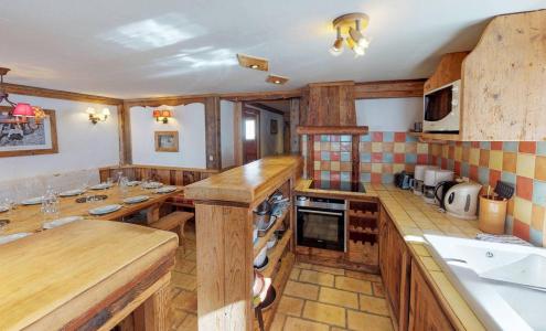 Vacances en montagne Chalet triplex 8 pièces 15 personnes - Chalet Nécou - Les Menuires - Cuisine