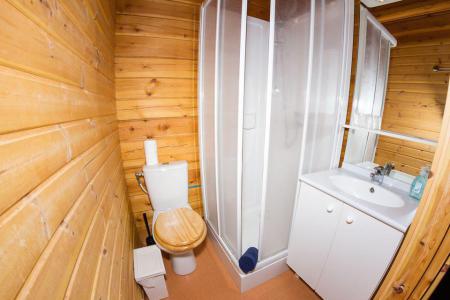 Vacanze in montagna Chalet semi-indipendente 8 stanze per 14 persone - Chalet Noella - La Tania - Bagno con doccia