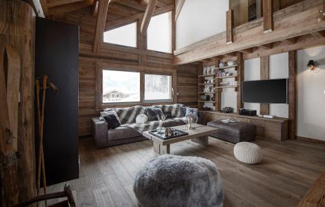 Holiday in mountain resort Chalet Or des Cimes - Valloire - Living area