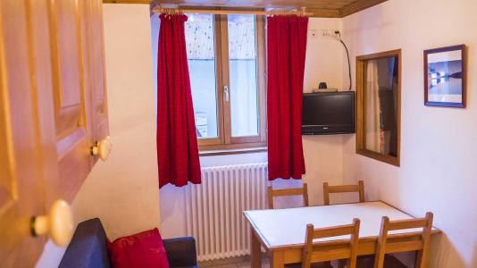 Wakacje w górach Apartament 3 pokojowy 3 osób (Bouquetin) - Chalet Oursons - Saint Martin de Belleville - Pokój gościnny
