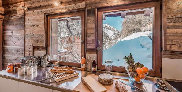 Vacances en montagne Chalet semi-individuel 7 pièces 12 personnes (CH) - Chalet Paradis Blanc - Tignes - Cuisine