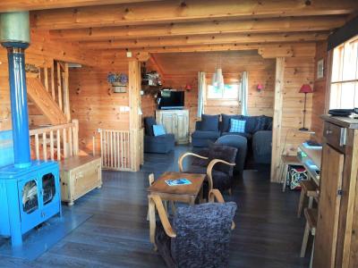 Holiday in mountain resort 6 room triplex chalet 12 people - Chalet Perdriel - Albiez Montrond - Accommodation