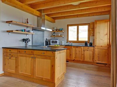 Holiday in mountain resort Chalet Perle des Collons - Thyon - Open-plan kitchen