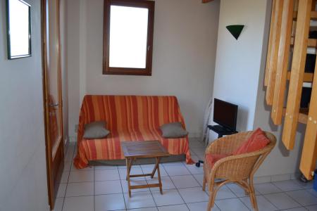 Holiday in mountain resort 4 room triplex chalet 8 people - Chalet Pré Fleury - Albiez Montrond - Living room