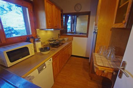 Holiday in mountain resort 8 room chalet 15 people (CH) - Chalet Pré-Saint-Jacques - Tignes - Kitchenette