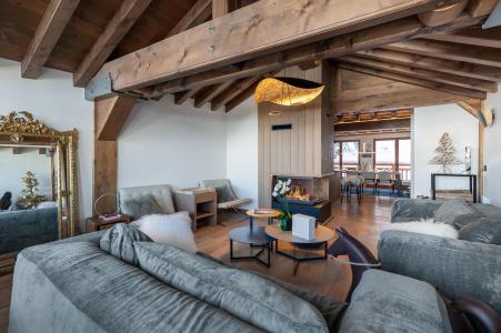 Holiday in mountain resort 7 room chalet 14 people - Chalet Prosper - Courchevel - Living room