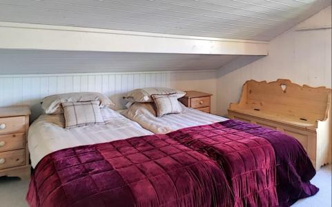 Vacances en montagne Chalet Renard du Lac - Les Gets - Chambre