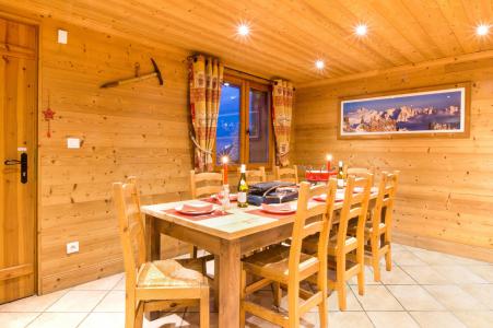 Urlaub in den Bergen Chalet Rosa Villosa - Champagny-en-Vanoise - Tisch