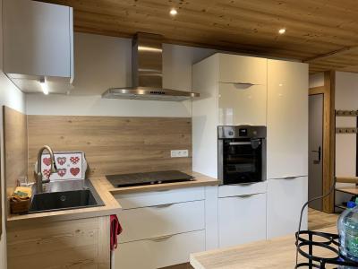 Vacanze in montagna Chalet su 3 piani 5 stanze per 10 persone - Chalet Rose des Neiges - Châtel - Alloggio