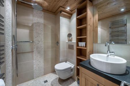 Vacanze in montagna Chalet 8 stanze per 10 persone - Chalet Saint Joseph - Méribel - Bagno con doccia