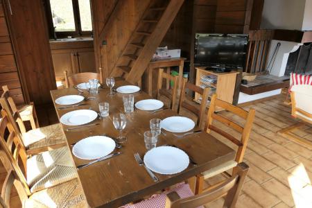 Wakacje w górach Domek górski duplex 5 pokojowy dla 8 osób - Chalet Saint Nicolas - Saint Gervais - Pokój gościnny