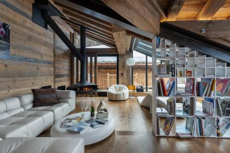 Holiday in mountain resort 6 room quadriplex chalet 10 people - Chalet Snowy Breeze - Val d'Isère - Living room
