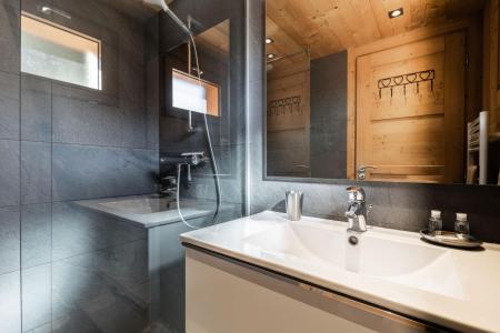 Vacances en montagne Appartement duplex 3 pièces 6 personnes - Chalet Socali - Le Grand Bornand - Salle de douche