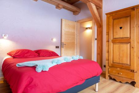 Holiday in mountain resort 7 room triplex chalet 15 people - Chalet Soleil d'Abondance - La Chapelle d'Abondance - Bedroom