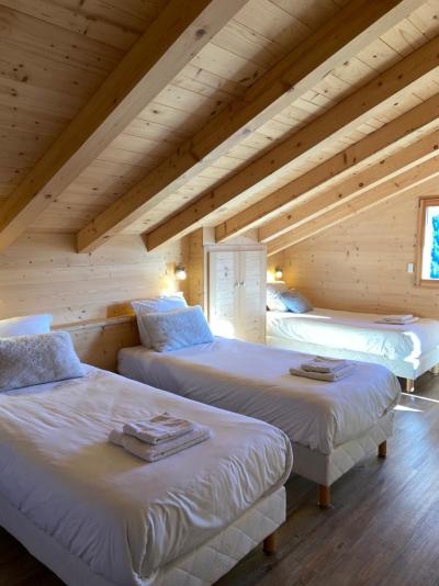Vacanze in montagna Chalet su 3 piani 6 stanze per 12 persone - Chalet Soleya - Le Grand Bornand