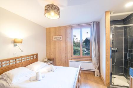 Holiday in mountain resort 4 room triplex chalet 8 people - Chalet Solstice - Chamonix - Bedroom