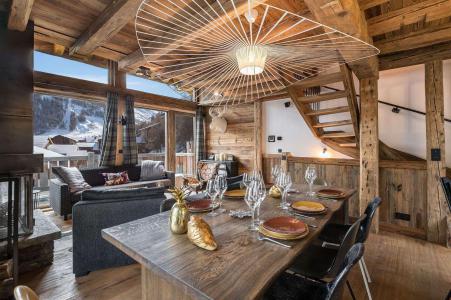 Holiday in mountain resort 5 room triplex chalet 10 people - Chalet Tasna - Val d'Isère - Accommodation