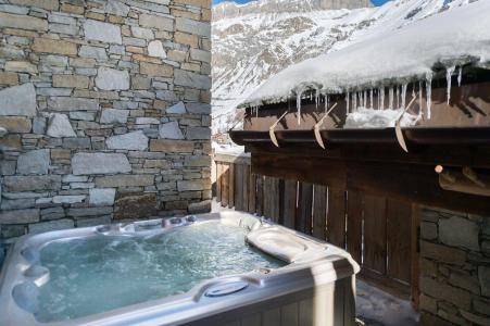 Holiday in mountain resort 5 room triplex chalet 10 people - Chalet Tasna - Val d'Isère - Jacuzzi