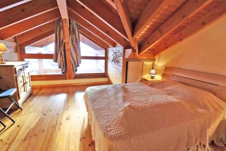 Vacances en montagne Appartement triplex 5 pièces 10 personnes - Chalet Télémark - Les Gets - Cabine mansardée