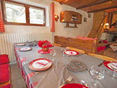 Urlaub in den Bergen Chalet Vieux Moulin - Champagny-en-Vanoise - Tisch