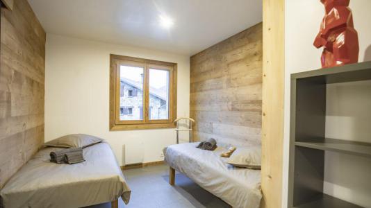 Holiday in mountain resort Chalet Villarabout - Saint Martin de Belleville - Bedroom