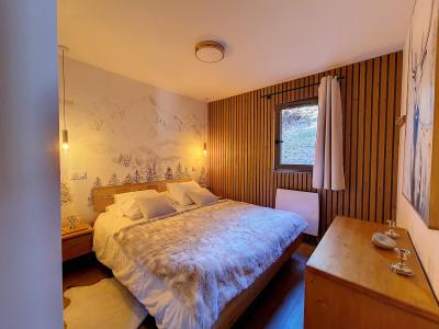 Holiday in mountain resort 4 room chalet 6 people (1) - Chalet Villarencel - Saint Martin de Belleville - Bedroom