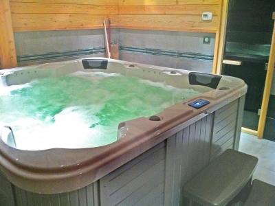 Vacanze in montagna Chalet Ysengrin - Vaujany - Jacuzzi
